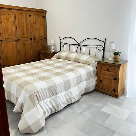 A Menos D 1 Min D Plaza Cabildo Apartment Sanlucar de Barrameda Exterior photo