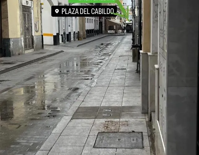 A Menos D 1 Min D Plaza Cabildo
